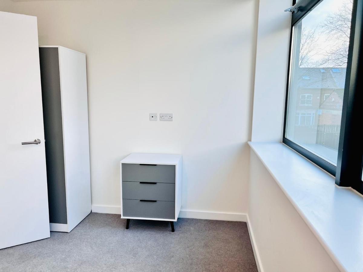 Affordable Apartments In Manchester City Centre Close To Trafford Zewnętrze zdjęcie